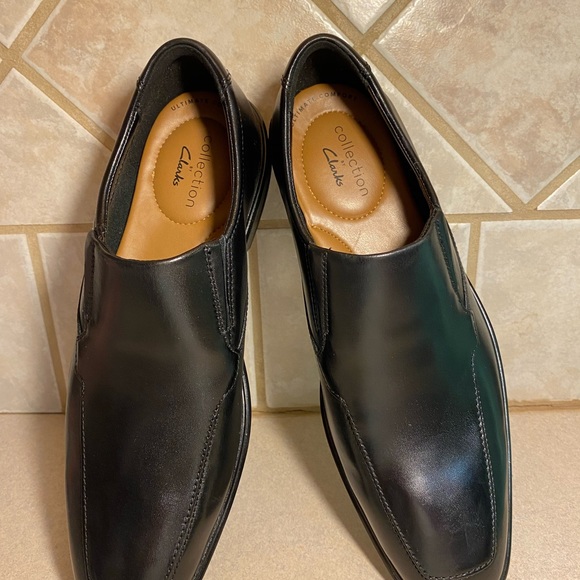 Clark Black Shoes SZ 7M NWT Mens - Picture 4 of 5
